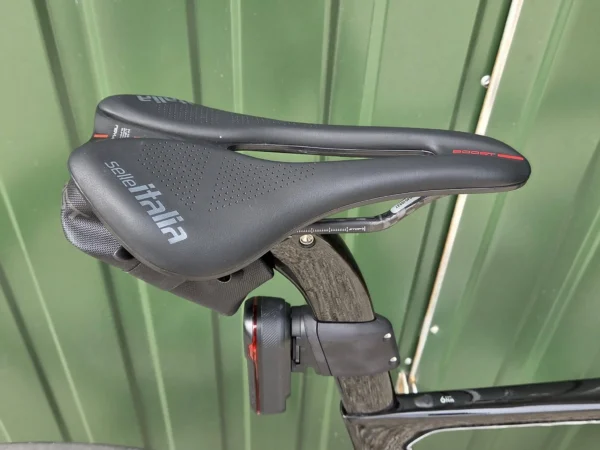 Pinarello F9 Disc karbon tárcsafékes országúti kerékpár