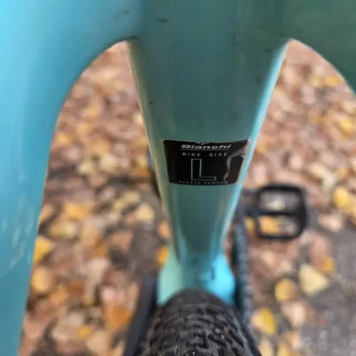 Bianchi Arcadex karbon gravel kerékpár