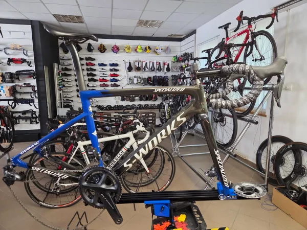 s-works-tarmac-sl6-deceuninck-quick-step-edition-tarcsafekes-karbon-orszaguti-kerekpar-00 S-Works Tarmac SL6 Deceuninck - Quick-Step Edition đș tĂĄrcsafĂ©kes karbon orszĂĄgĂști kerĂ©kpĂĄr