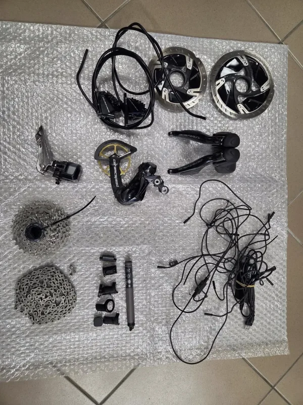 Shimano Dura-Ace 9170 Di2 elektromos tárcsafékes szett