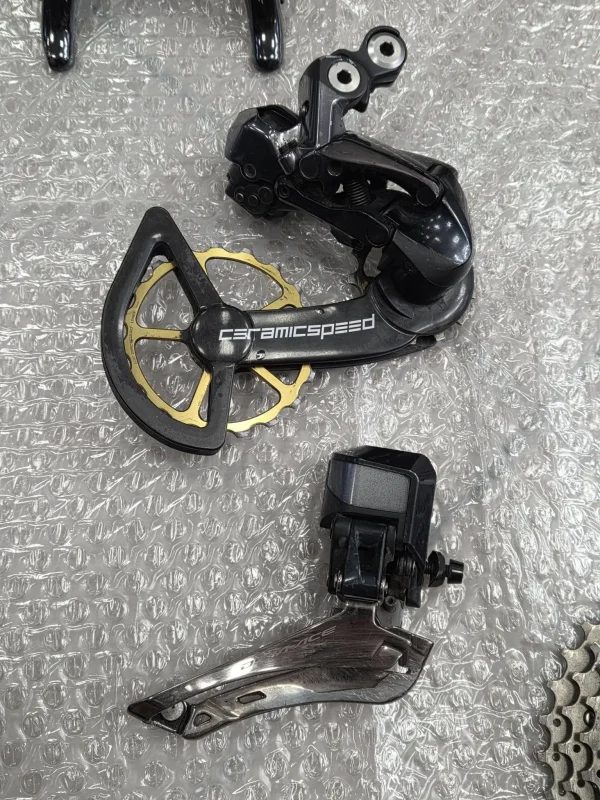 Shimano Dura-Ace 9170 Di2 elektromos tárcsafékes szett