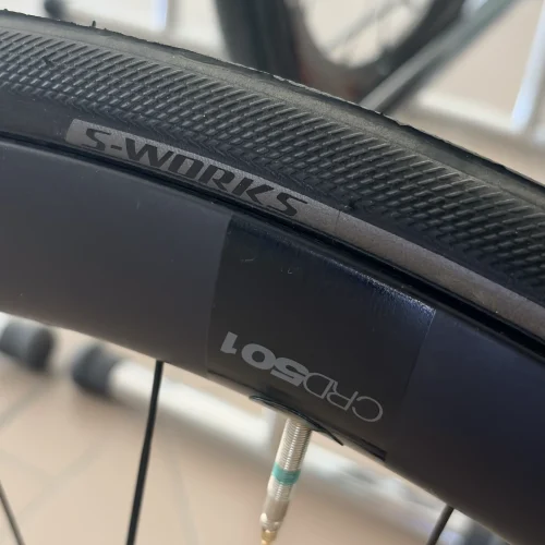 BMC CRD 501 tárcsafékes karbon országúti kerékszett