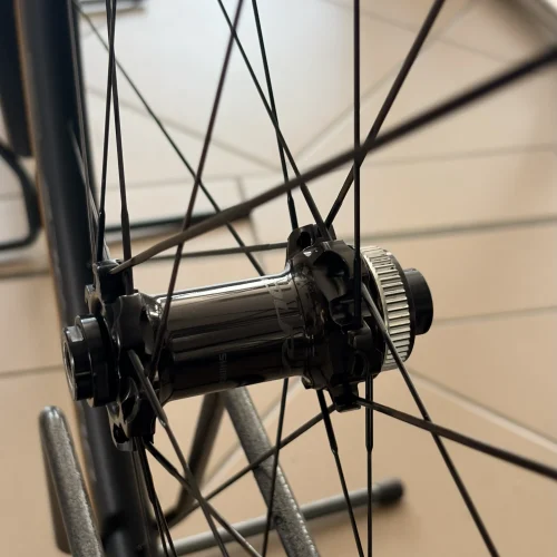 Dura-Ace C36 tárcsafékes karbon országúti kerékszett