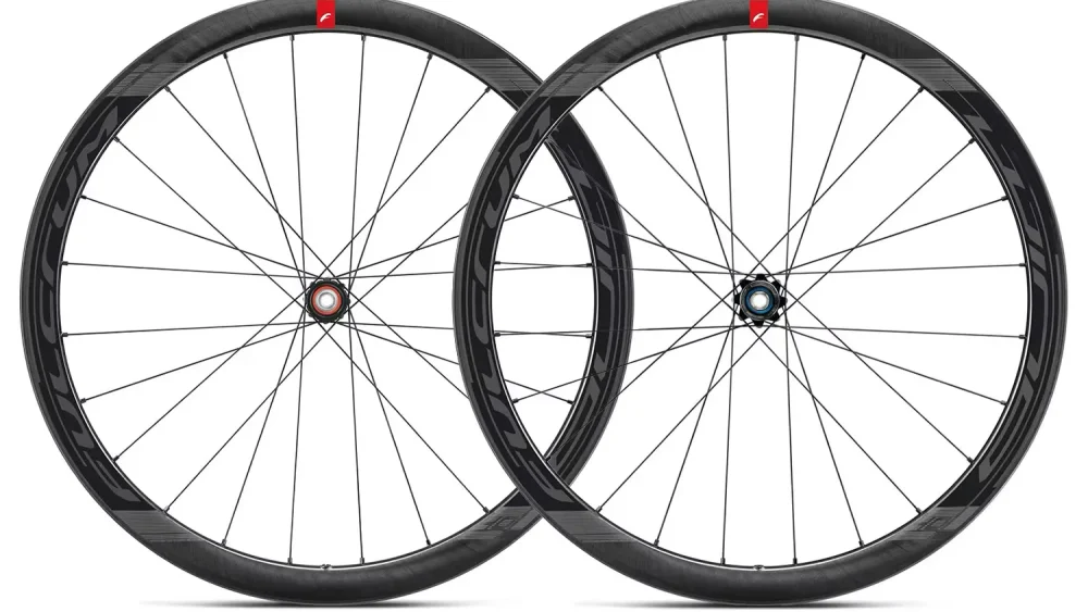 Fulcrum Wind 40 tárcsafékes karbon országúti kerékszett