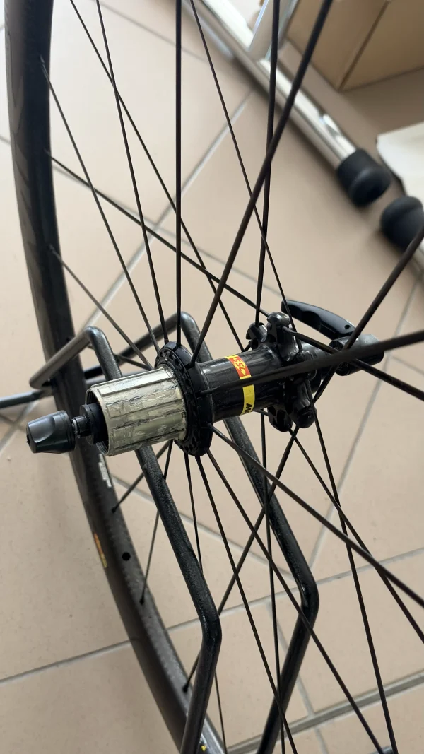 Mavic Cosmic Pro Carbon SL C felnifékes karbon országúti kerékszett