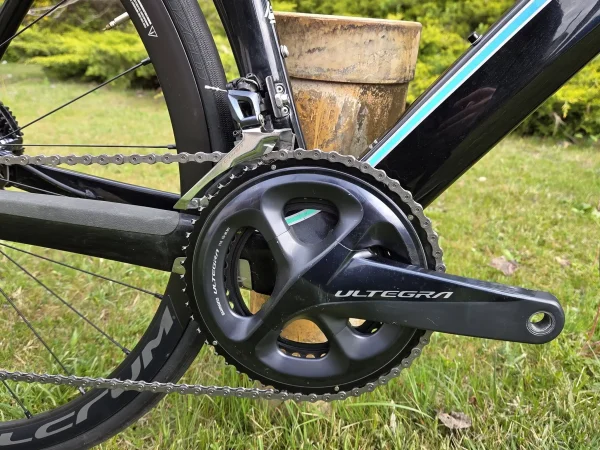 Merida Reacto karbon tárcsafékes aero országúti kerékpár