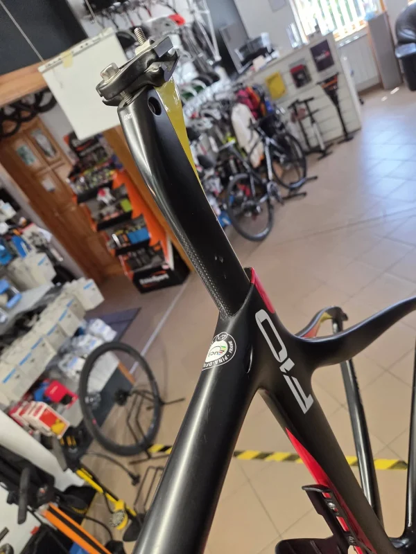 Pinarello Dogma F10 karbon országúti vázszett