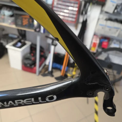 Pinarello Dogma F10 karbon országúti vázszett