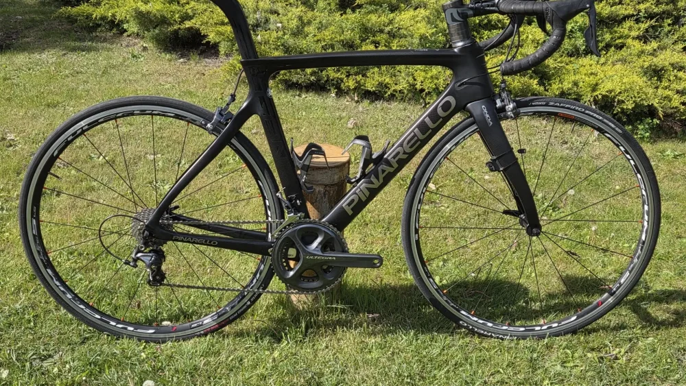 Pinarello Gan RS karbon országúti kerékpár