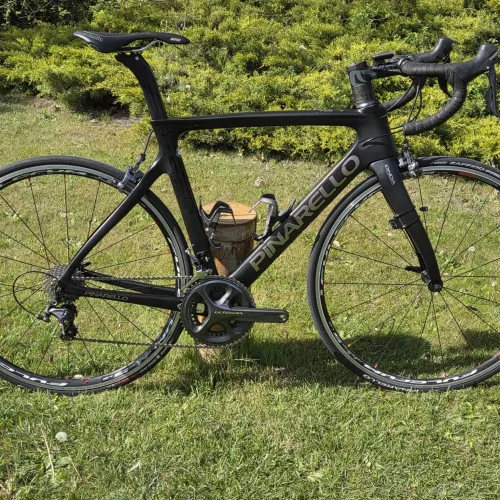 Pinarello Gan RS karbon országúti kerékpár