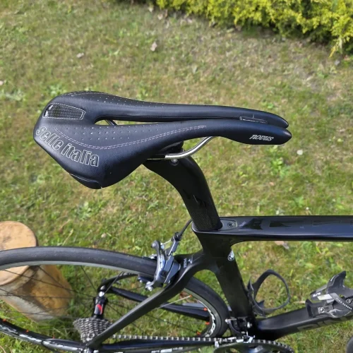 Pinarello Gan RS karbon országúti kerékpár