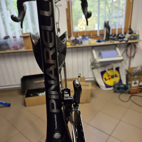 Pinarello Gan RS karbon országúti kerékpár