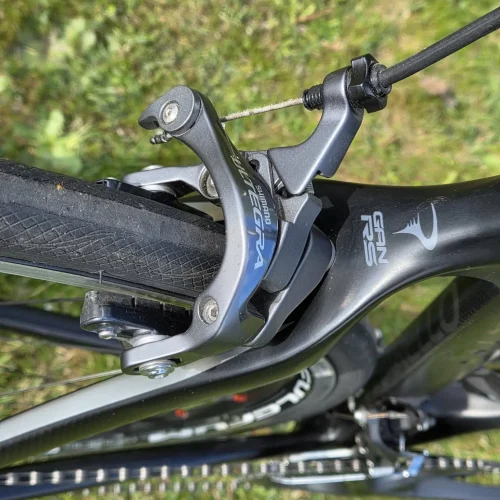 Pinarello Gan RS karbon országúti kerékpár