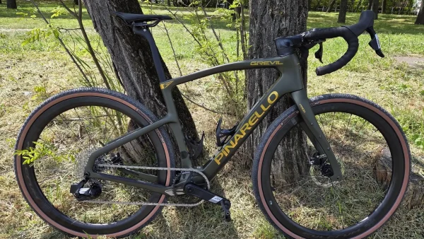 Pinarello Grevil F3 2026 karbon gravel kerékpár