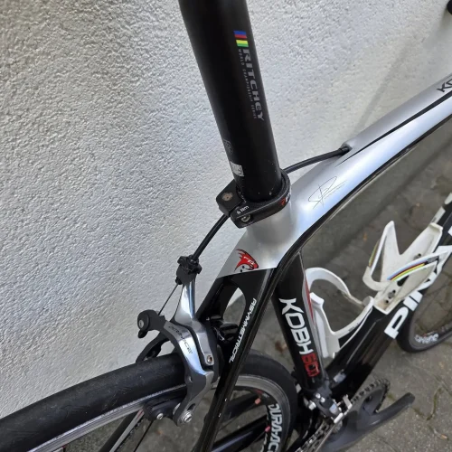 Pinarello Kobh 60.1 endurance országúti kerékpár