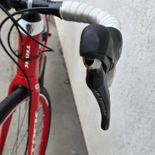 Trek Domane Team Issue Project One tárcsafékes karbon endurance országúti kerékpár