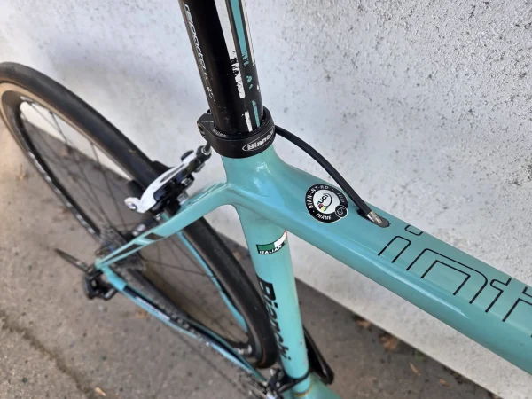 Bianchi Infinito karbon endurance országúti kerékpár