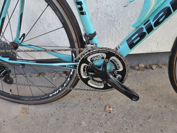 Bianchi Infinito karbon endurance országúti kerékpár