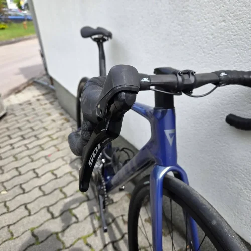 Giant Defy Advanced Pro 0 karbon tárcsafékes endurance országúti kerékpár