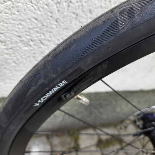 Giant Defy Advanced Pro 0 karbon tárcsafékes endurance országúti kerékpár
