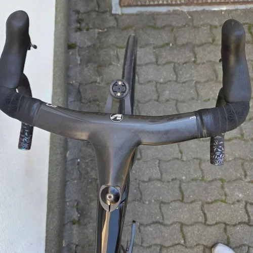trek-emonda-slr-karbon-endurance-orszaguti-kerekpar-03 Trek Emonda SLR karbon endurance országúti kerékpár