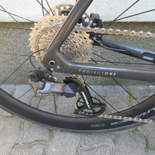 trek-emonda-slr-karbon-endurance-orszaguti-kerekpar-11 Trek Emonda SLR karbon endurance országúti kerékpár