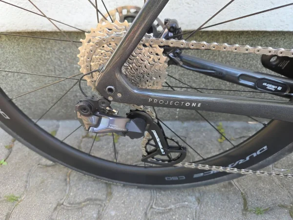 trek-emonda-slr-karbon-endurance-orszaguti-kerekpar-11 Trek Emonda SLR karbon endurance országúti kerékpár