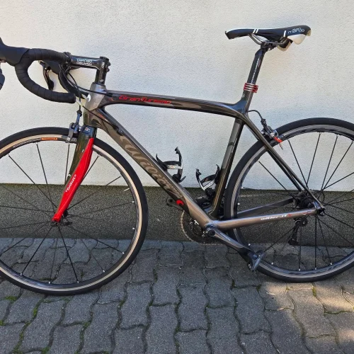 Wilier GranTurismo karbon országúti kerékpár