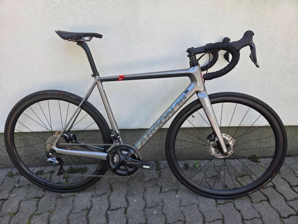 argon18-gallium-disc-karbon-tarcsafekes-orszaguti-kerekpar-00 Argon18 Gallium Disc karbon tárcsafékes országúti kerékpár