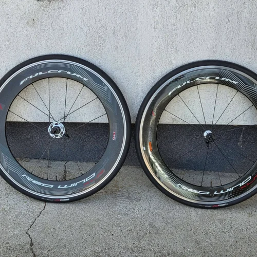 Fulcrum Red Wind 80 XLR  felnifékes karbon kerékszett