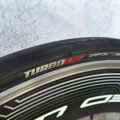 Fulcrum Red Wind 80 XLR  felnifékes karbon kerékszett