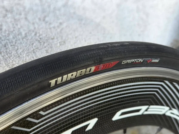 Fulcrum Red Wind 80 XLR  felnifékes karbon kerékszett