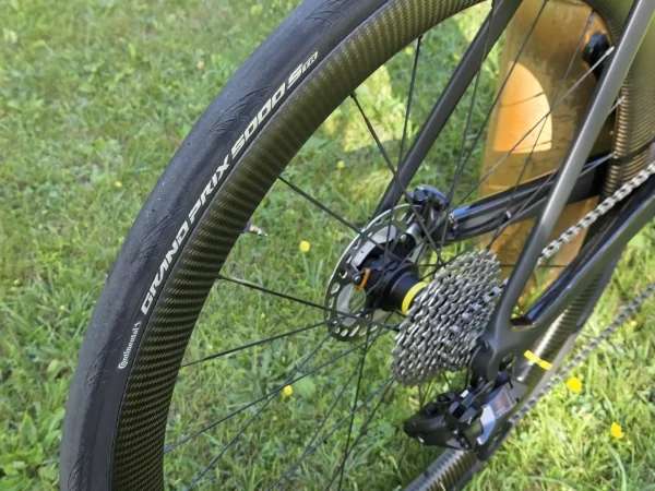 Look 795 Blade karbon tárcsafékes aero országúti kerékpár