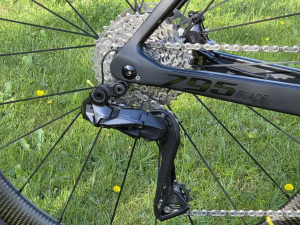 Look 795 Blade karbon tárcsafékes aero országúti kerékpár