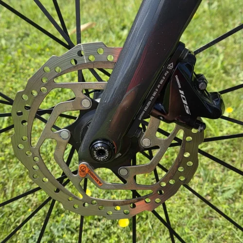 trek-emonda-sl6-disc-endurance-tarcsafekes-karbon-orszaguti-kerekpar-03 Trek Emonda SL6 Disc endurance tárcsafékes karbon országúti kerékpár
