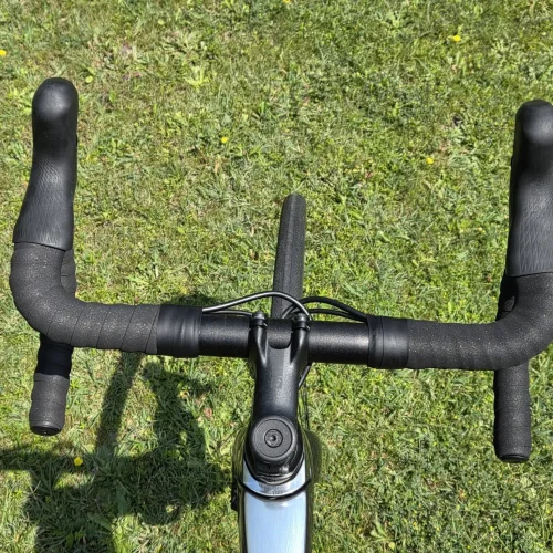 trek-emonda-sl6-disc-endurance-tarcsafekes-karbon-orszaguti-kerekpar-04 Trek Emonda SL6 Disc endurance tárcsafékes karbon országúti kerékpár