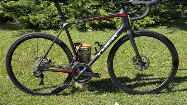 Trek Emonda SL7 Disc endurance tárcsafékes karbon országúti kerékpár