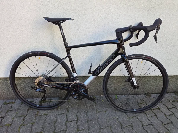 wilier-garda-disc-endurance-tarcsafekes-orszaguti-kerekpar-00 Wilier Garda Disc endurance tárcsafékes országúti kerékpár