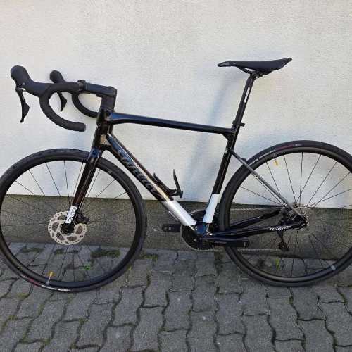wilier-garda-disc-endurance-tarcsafekes-orszaguti-kerekpar-01 Wilier Garda Disc endurance tárcsafékes országúti kerékpár