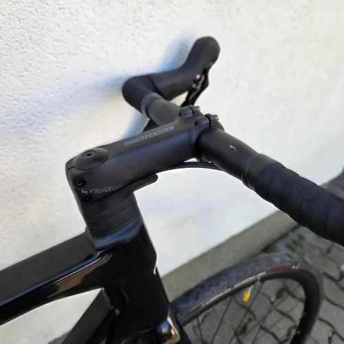 wilier-garda-disc-endurance-tarcsafekes-orszaguti-kerekpar-04 Wilier Garda Disc endurance tárcsafékes országúti kerékpár