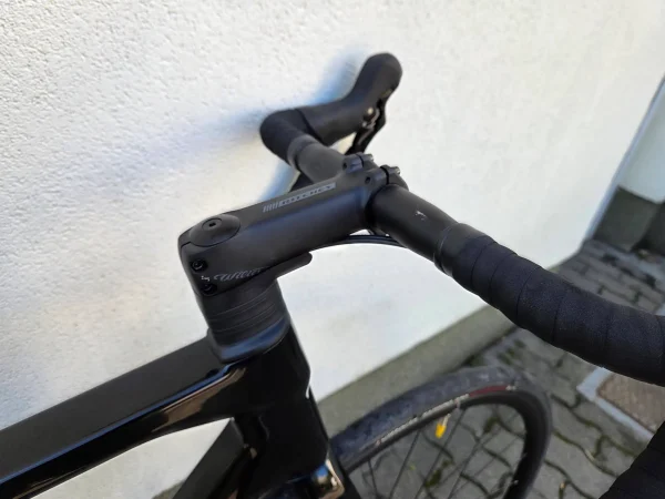 wilier-garda-disc-endurance-tarcsafekes-orszaguti-kerekpar-04 Wilier Garda Disc endurance tárcsafékes országúti kerékpár