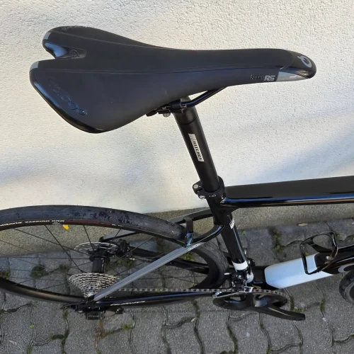 wilier-garda-disc-endurance-tarcsafekes-orszaguti-kerekpar-05 Wilier Garda Disc endurance tárcsafékes országúti kerékpár
