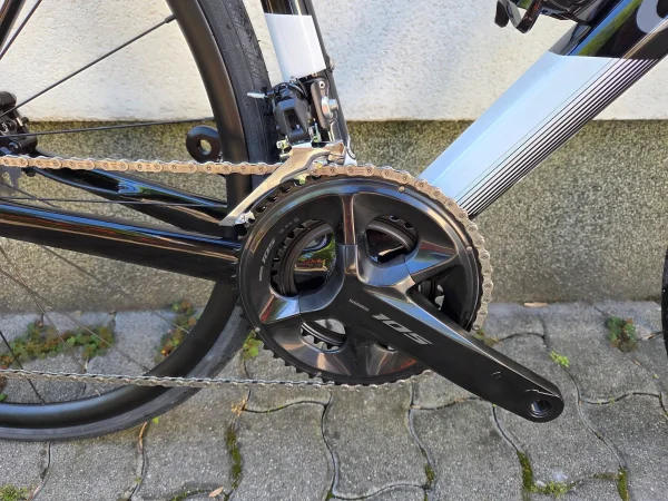 wilier-garda-disc-endurance-tarcsafekes-orszaguti-kerekpar-08 Wilier Garda Disc endurance tárcsafékes országúti kerékpár