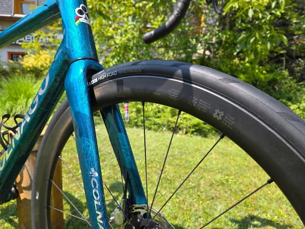 Colnago C64 karbon tárcsafékes országúti kerékpár