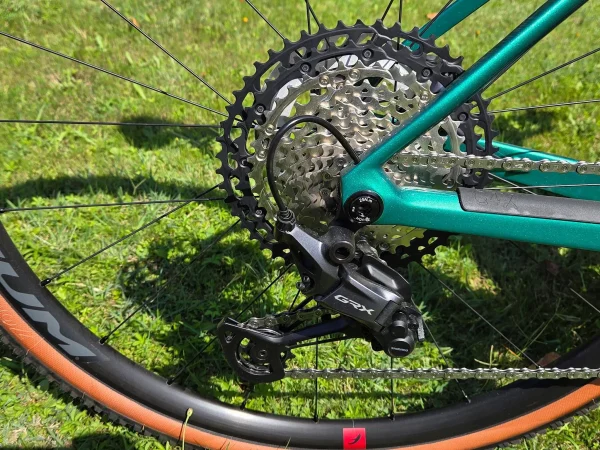 colnago-g4x-karbon-gravel-kerekpar-13 Colnago G4X karbon gravel kerékpár