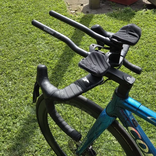 Colnago C64 karbon tárcsafékes országúti kerékpár