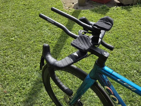 Colnago C64 karbon tárcsafékes országúti kerékpár
