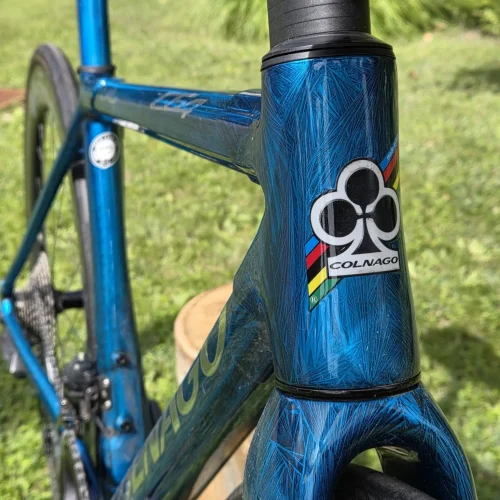 Colnago C64 karbon tárcsafékes országúti kerékpár
