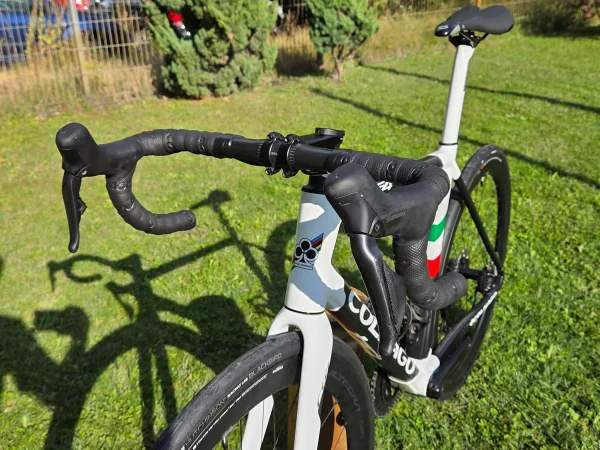 Colnago C64 tárcsafékes karbon országúti kerékpár