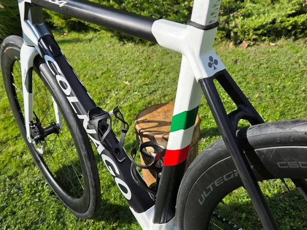 Colnago C64 tárcsafékes karbon országúti kerékpár